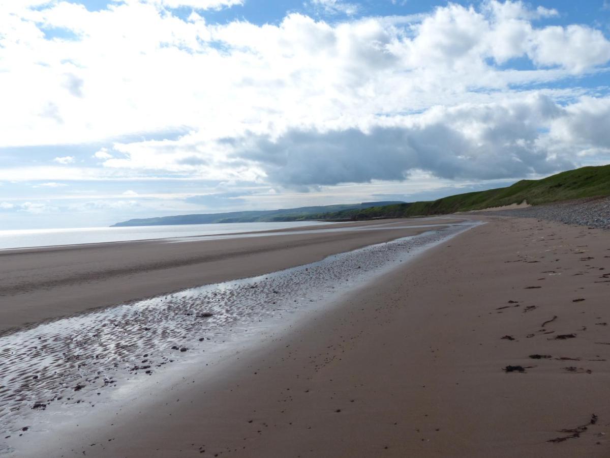 Relax In A 1 Bedroom Apartment Near A Country Pub Eyemouth Buitenkant foto