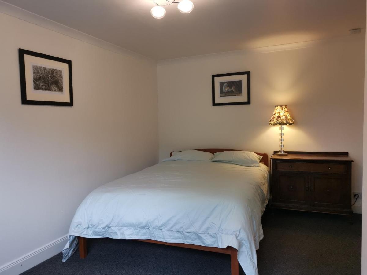 Relax In A 1 Bedroom Apartment Near A Country Pub Eyemouth Buitenkant foto